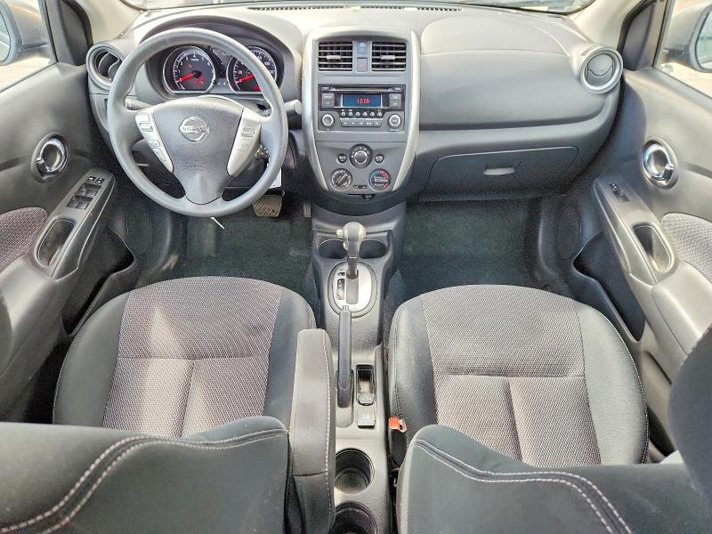 2015 Nissan Versa s