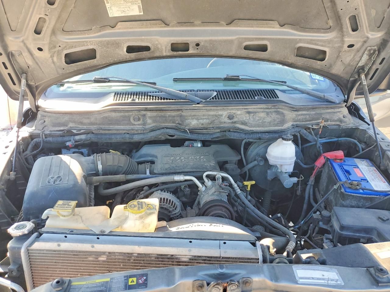 2005 Dodge Ram 1500 st