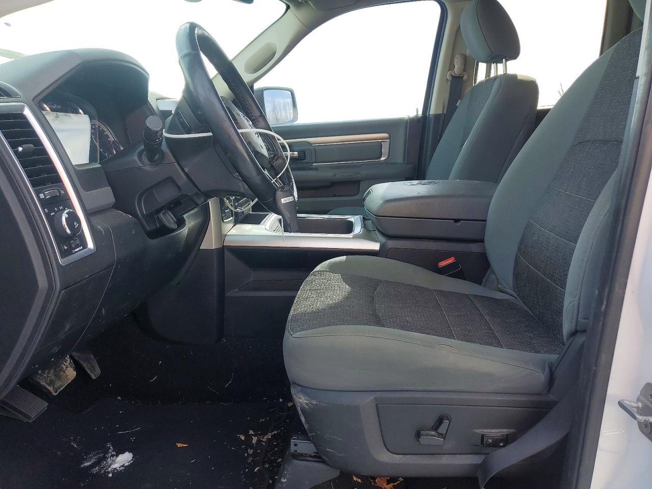 2017 Ram Trucks 1500 slt