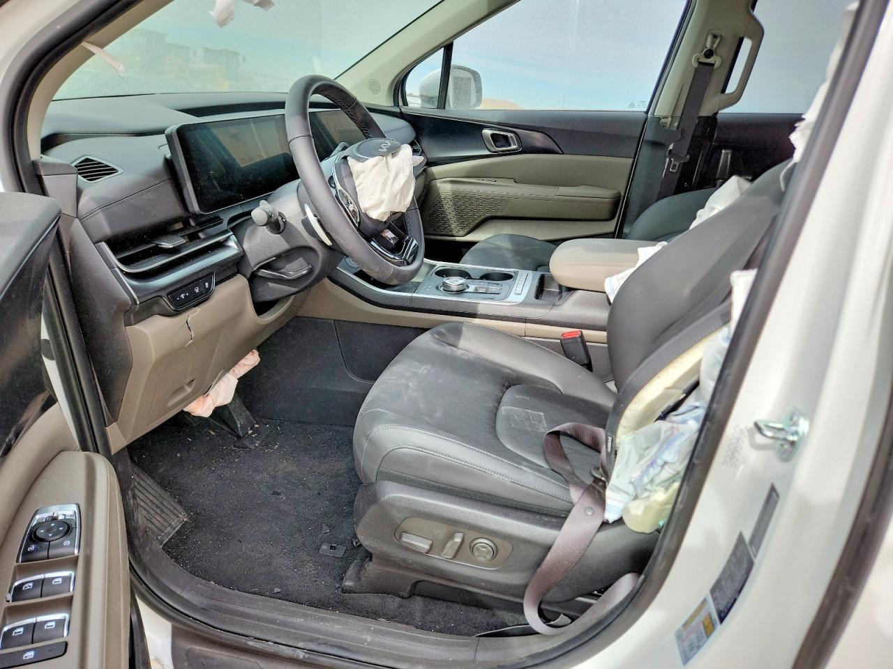 2025 KIA Carnival lxs