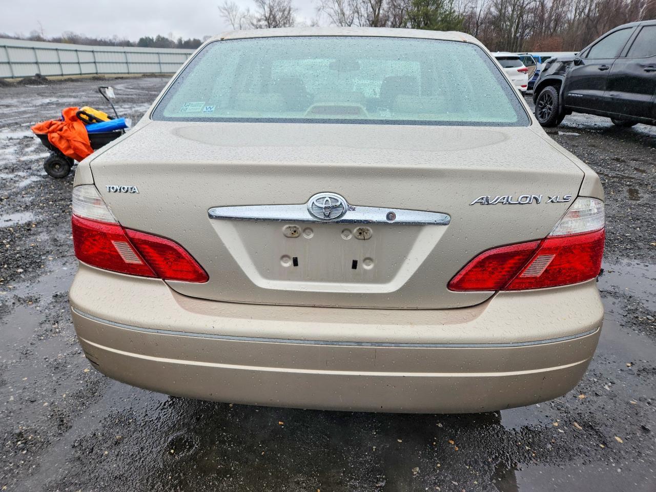 2004 Toyota Avalon xl