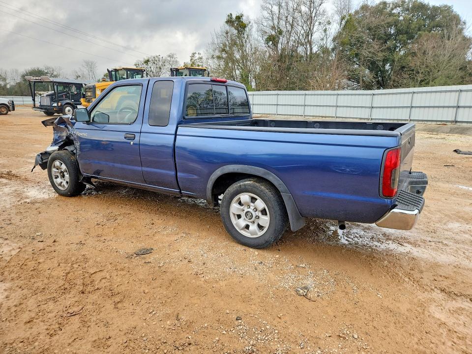 2000 Nissan Frontier King cab xe