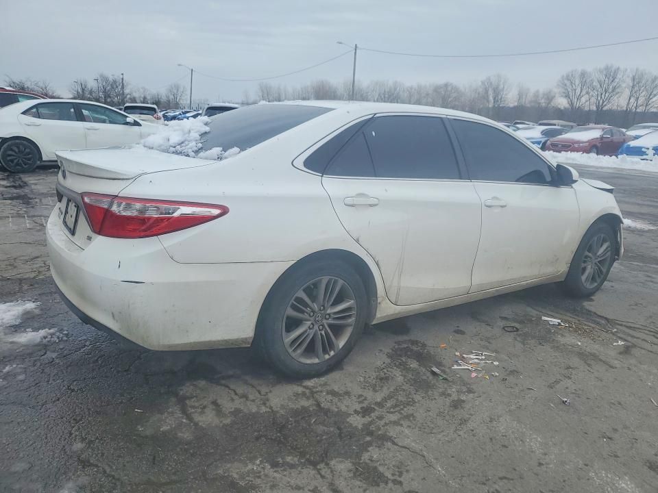 2016 Toyota Camry le