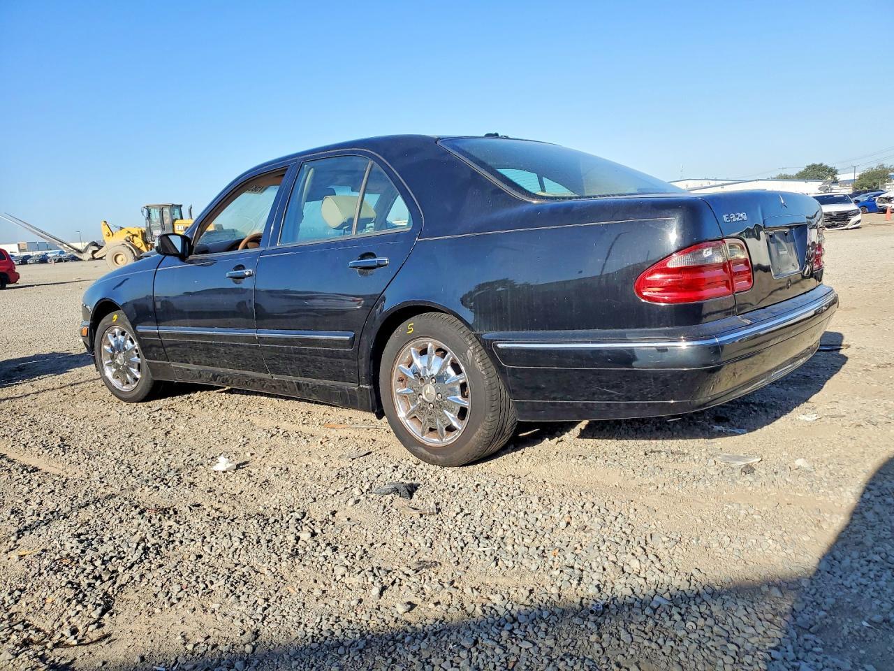 2000 Mercedes-Benz E 320