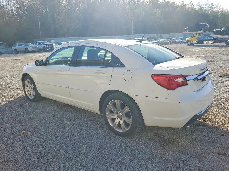 2012 Chrysler 200 lx