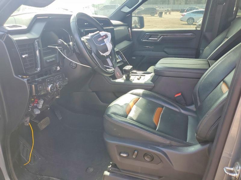 2024 GMC Sierra K1500 AT4