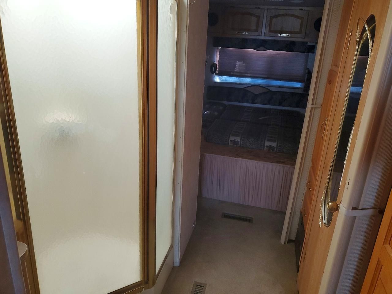 1998 Damon 1997 Ford Motors RV