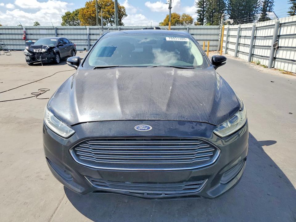 2013 Ford Fusion se