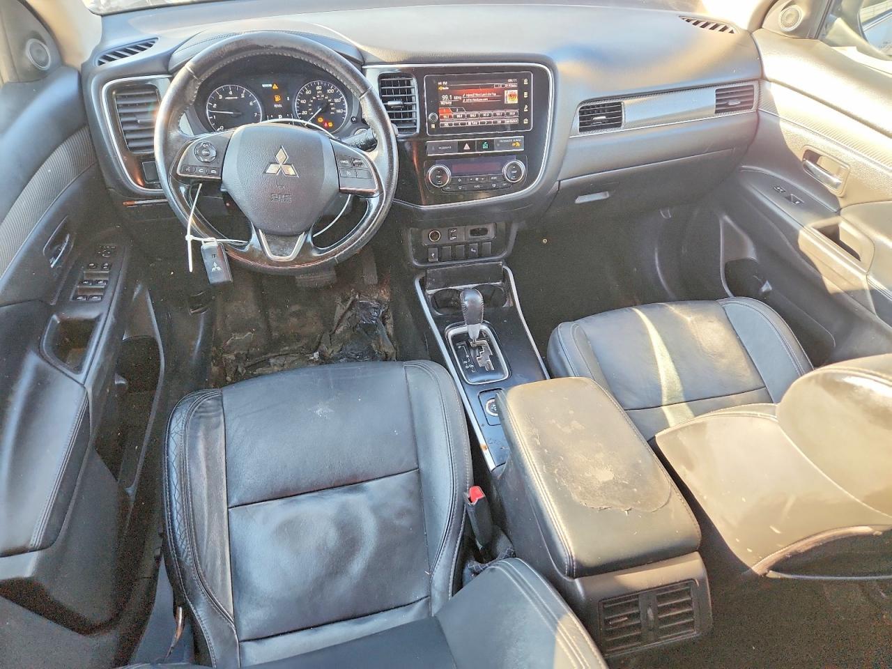 2019 Mitsubishi Outlander se