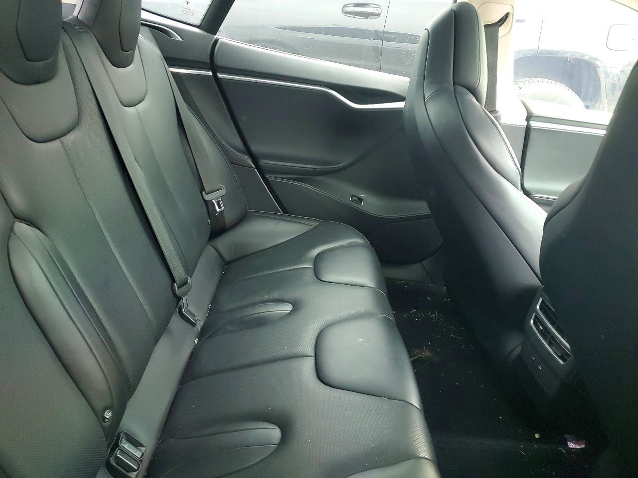2016 Tesla Model s
