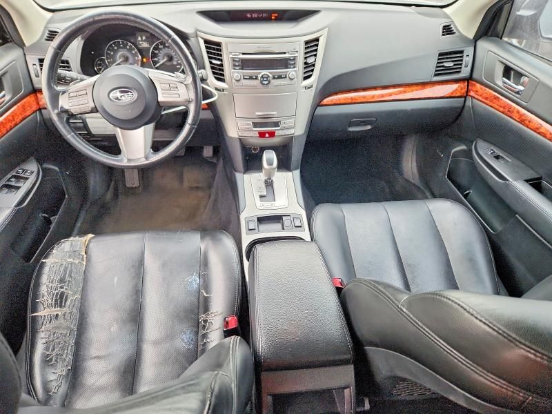 2010 Subaru Outback 2.5i Limited