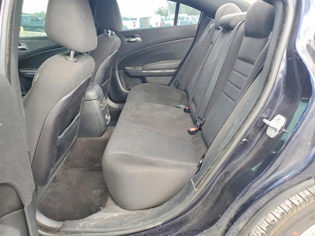 2012 Dodge Charger sxt