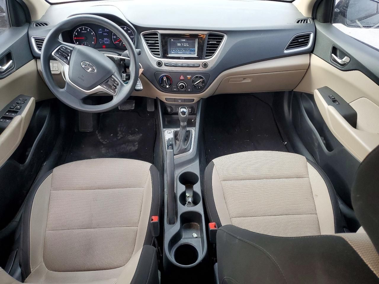 2019 Hyundai Accent se