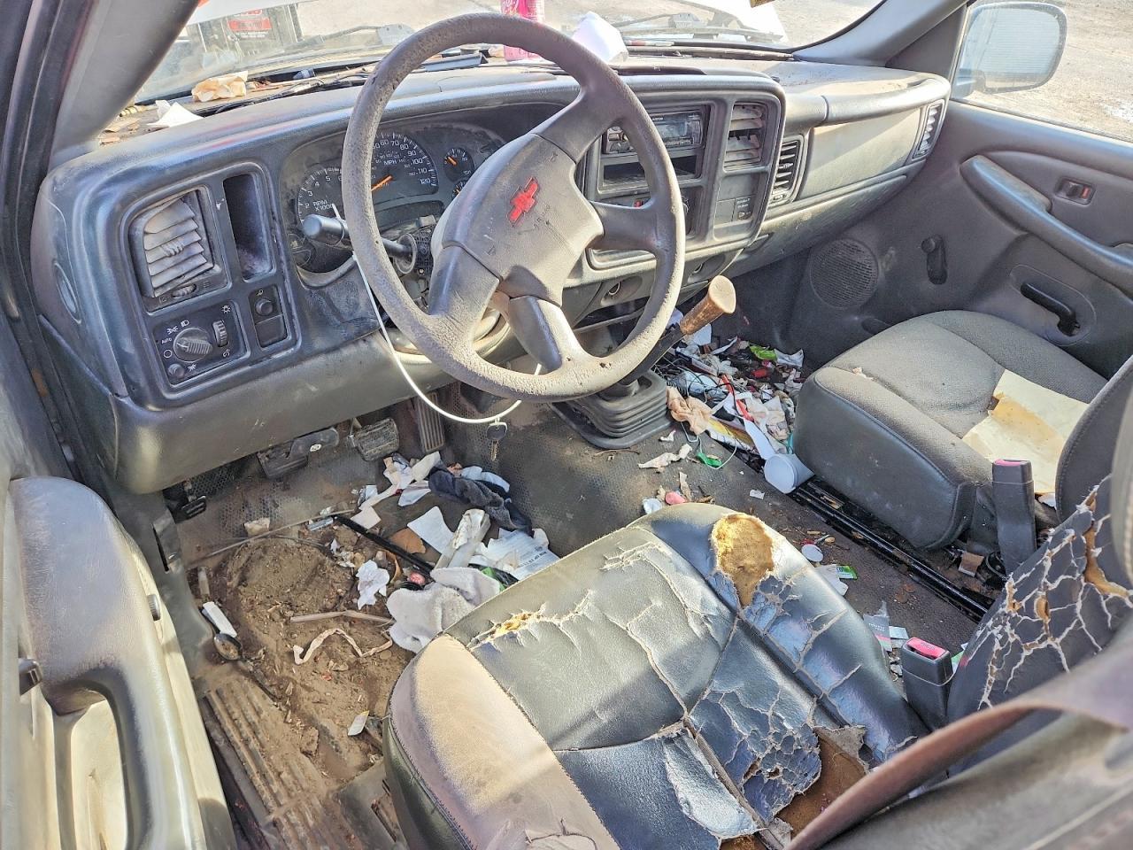 2003 Chevrolet Silverado C1500