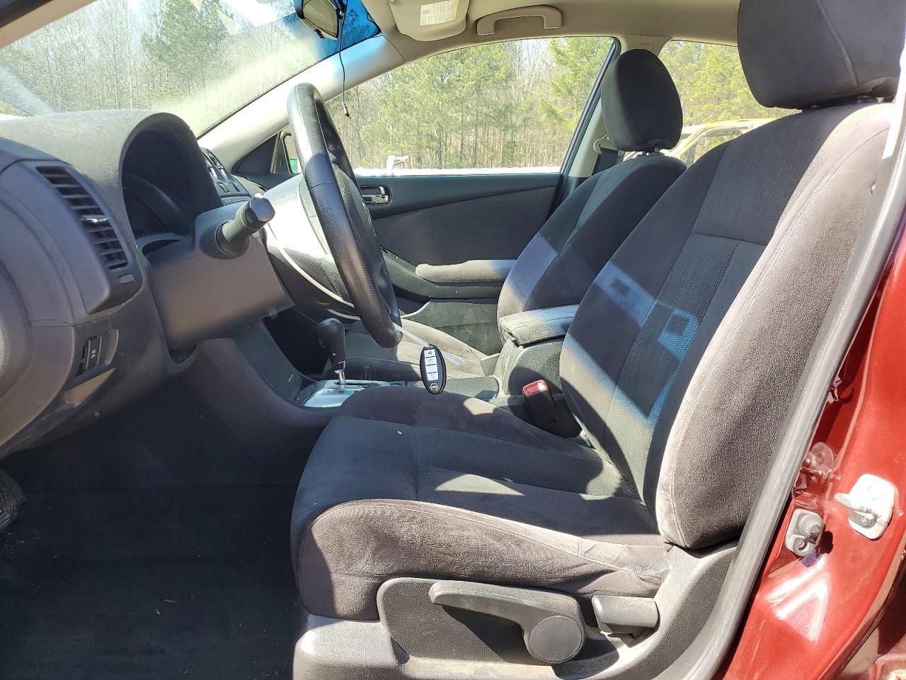 2010 Nissan Altima Base