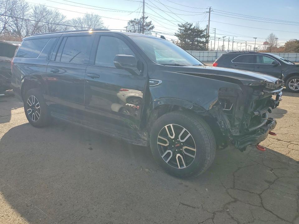 2023 GMC Yukon xl K1500 AT4