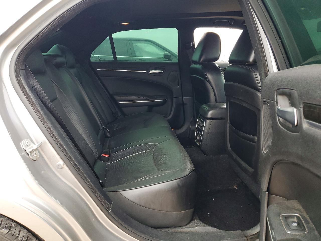 2014 Chrysler 300c