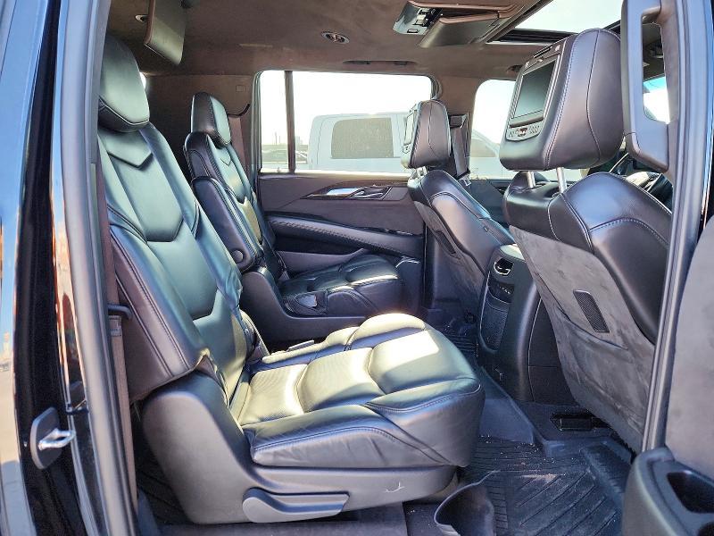 2019 Cadillac Escalade esv Platinum
