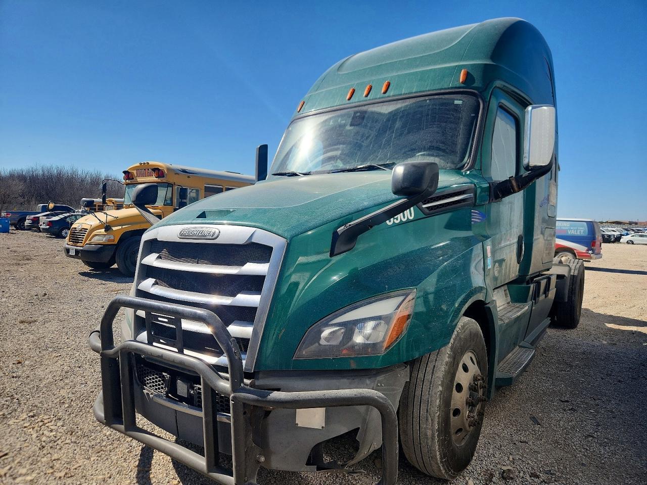 2019 Freigliner Cascadia 126