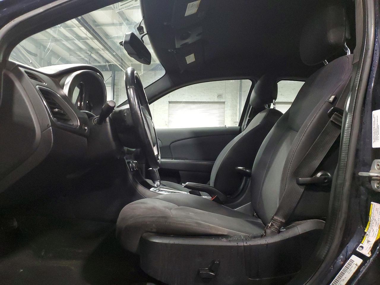 2012 Chrysler 200 Touring