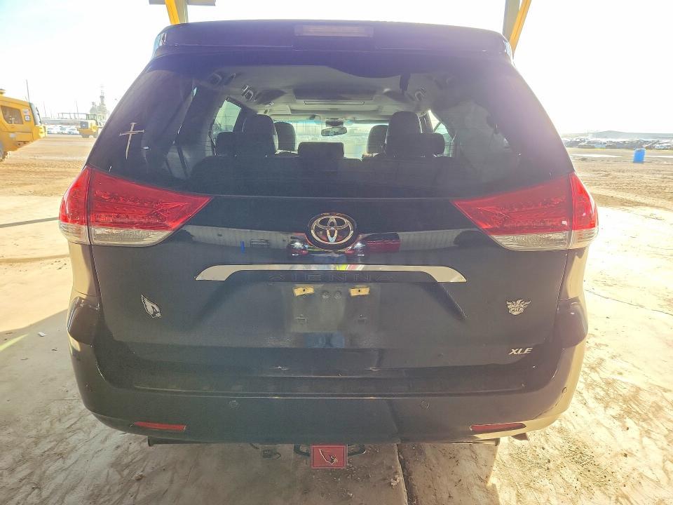 2013 Toyota Sienna xle