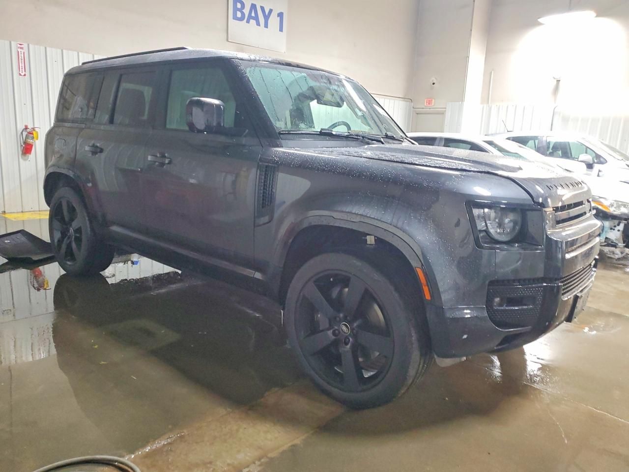 2023 Land Rover Defender 110 X-dynamic se