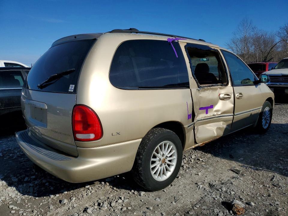 1999 Chrysler Town & Country lx