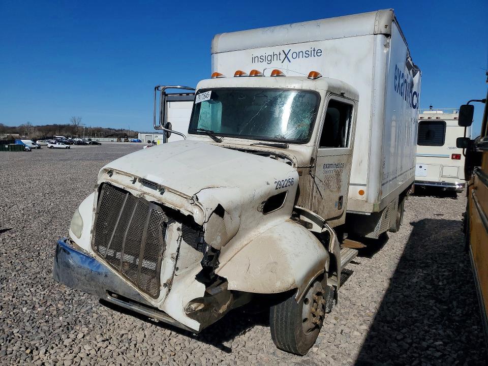 2016 Peterbilt 325 BOX Truck