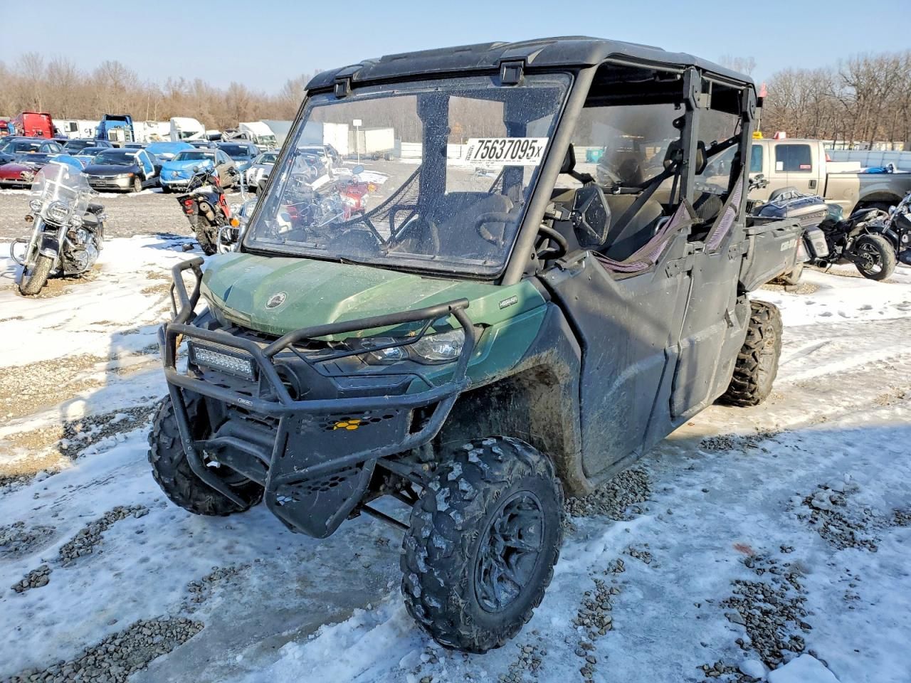 2022 Canm Defender-Utility Vehicle