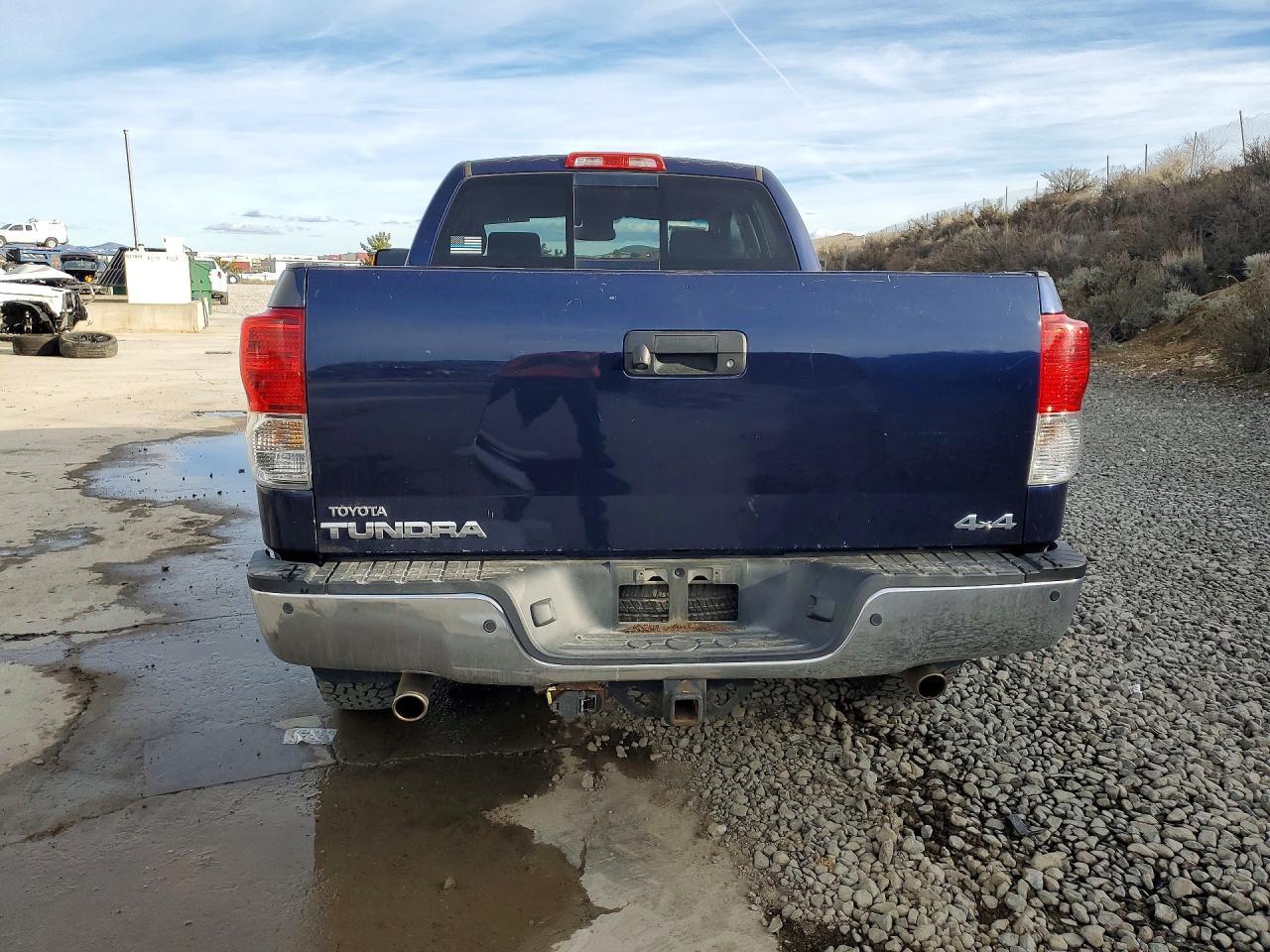 2011 Toyota Tundra Grade