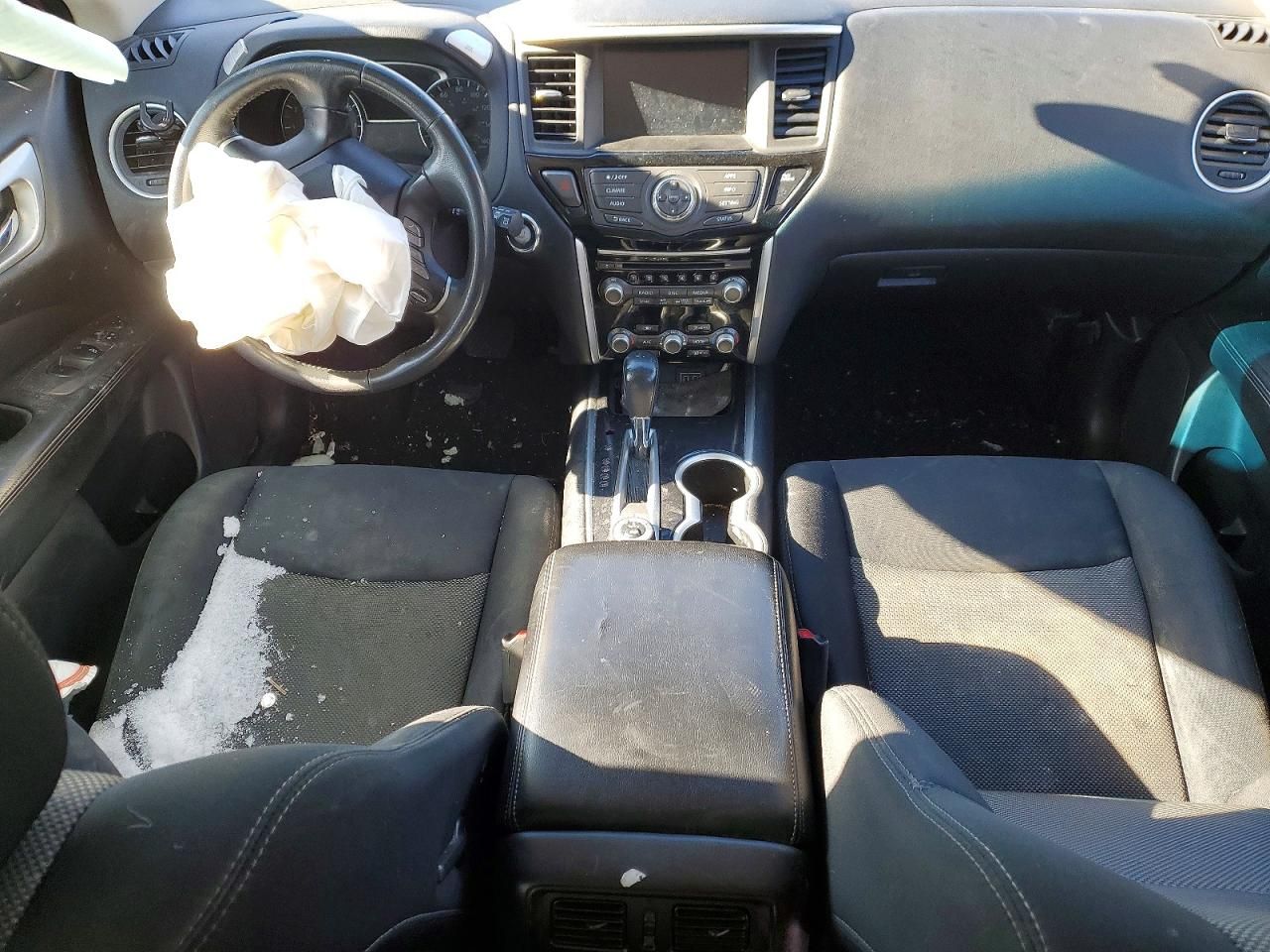 2018 Nissan Pathfinder s