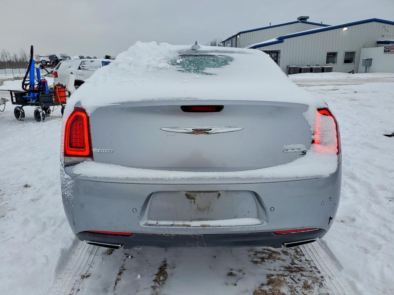 2016 Chrysler 300 s
