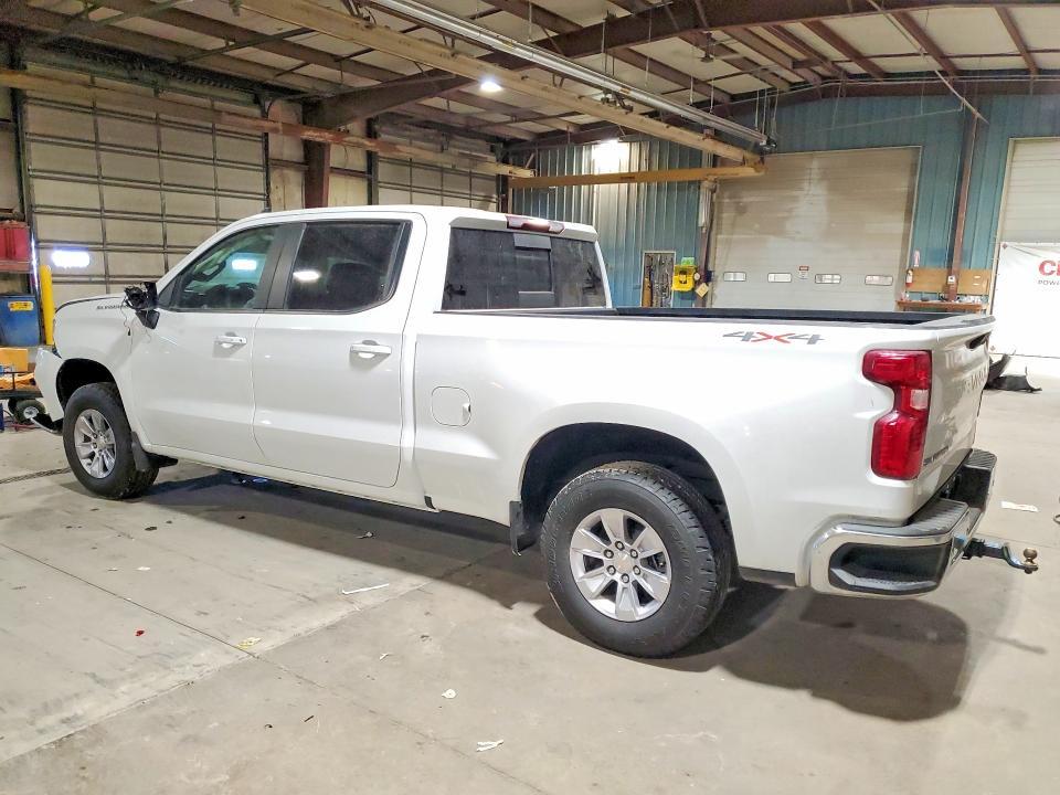 2026 Chevrolet Silverado lt