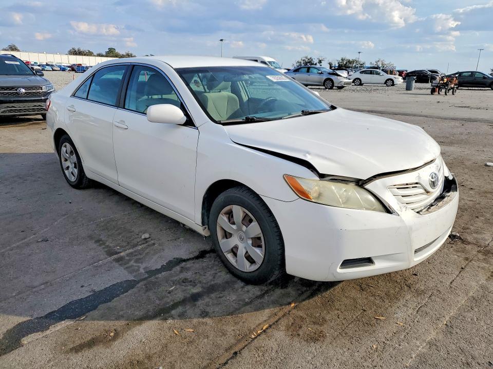 2007 Toyota Camry le