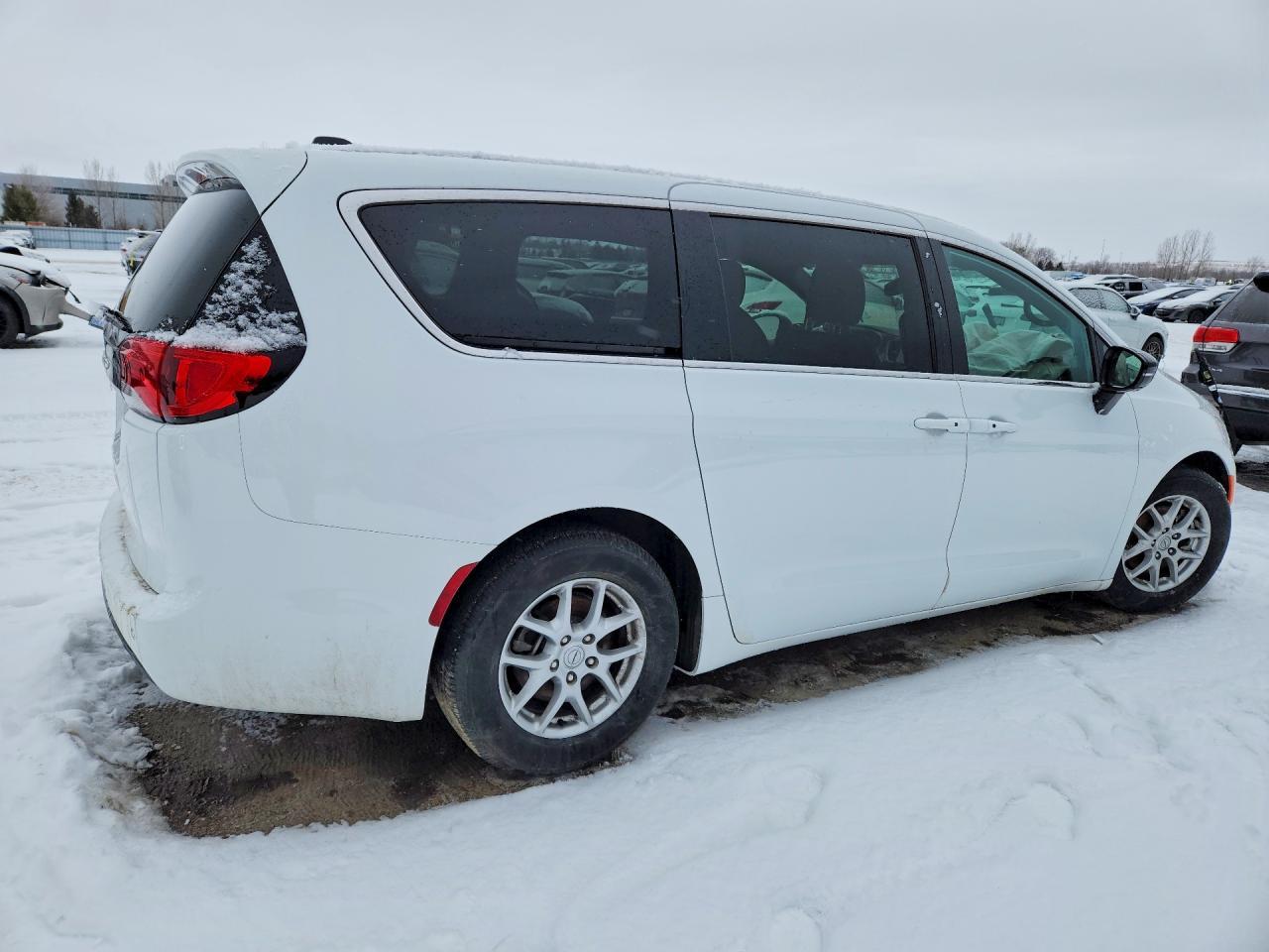 2025 Chrysler Grand Caravan sxt