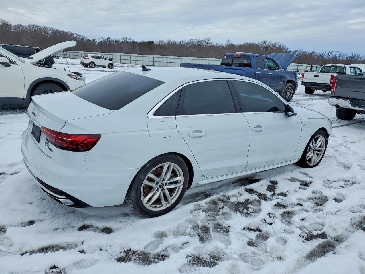 2022 Audi A4 Premium Plus 45