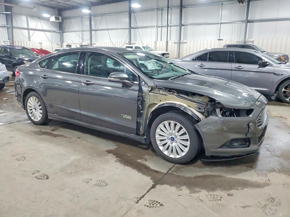 2016 Ford Fusion se Phev