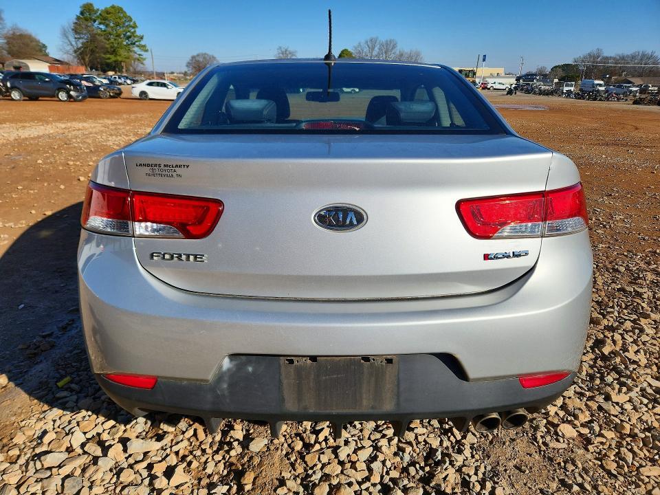 2013 KIA Forte sx