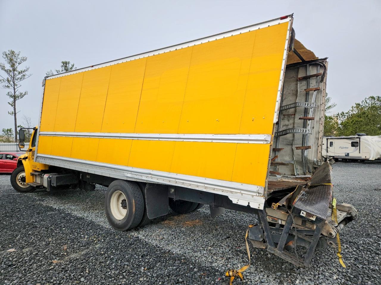 2012 Freigliner 2012 Freightliner Business Class M2 BOX Truck