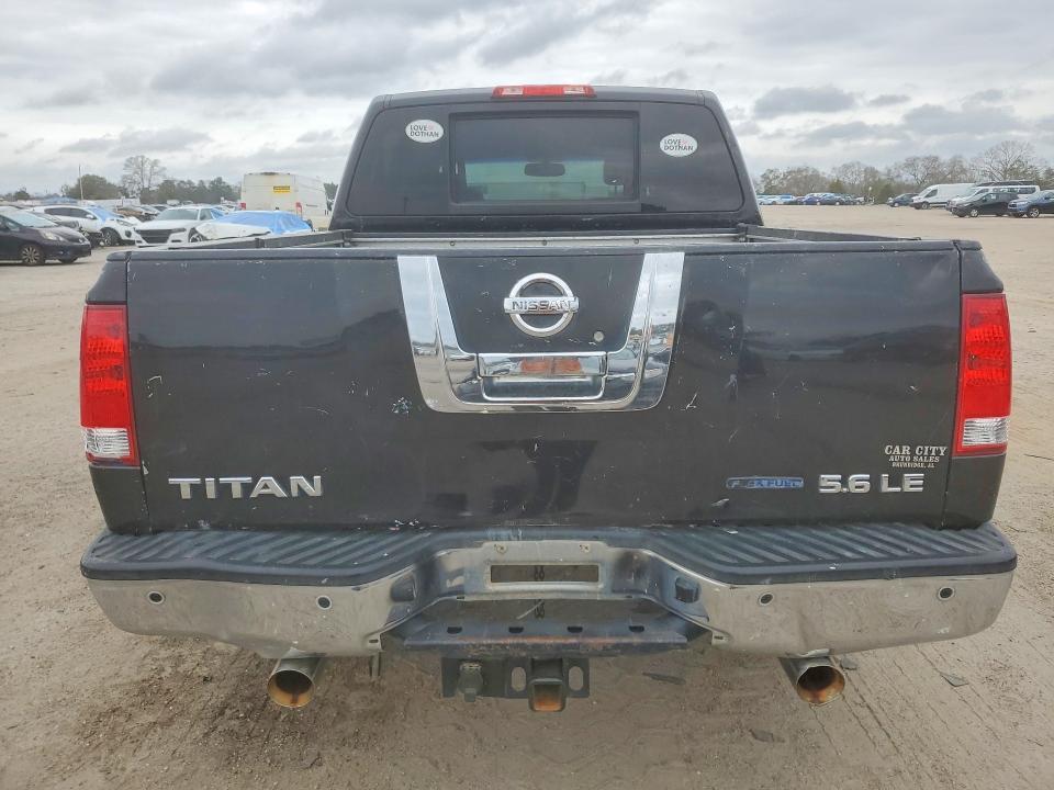 2010 Nissan Titan SE