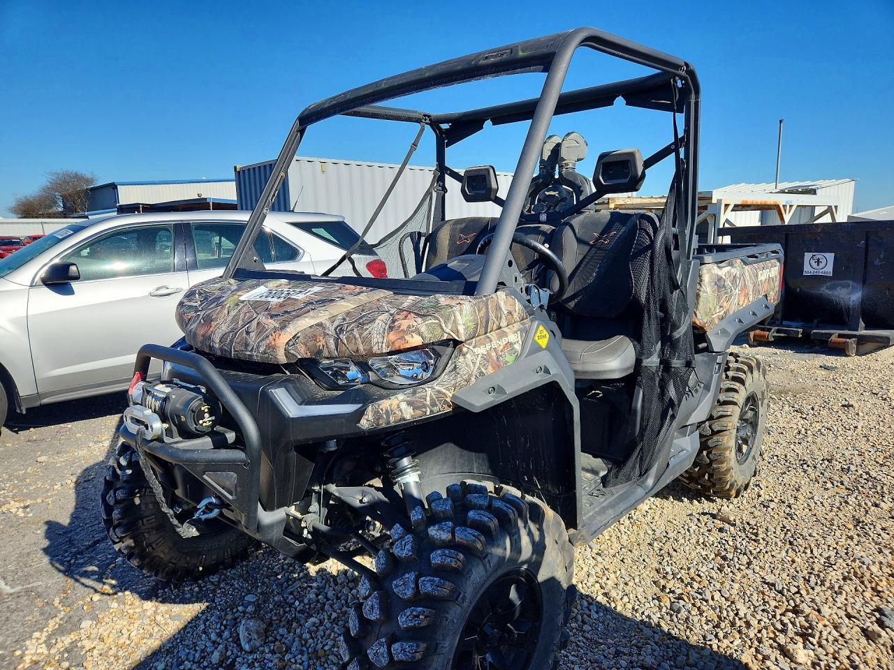 2024 Can-Am Defender X MR HD10