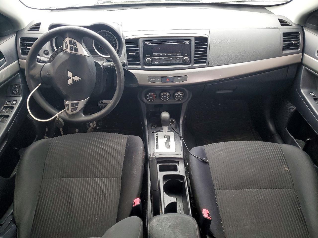 2015 Mitsubishi Lancer es