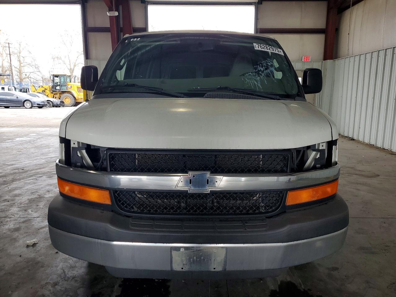 2016 Chevrolet Express 3500 Cargo Delivery Van