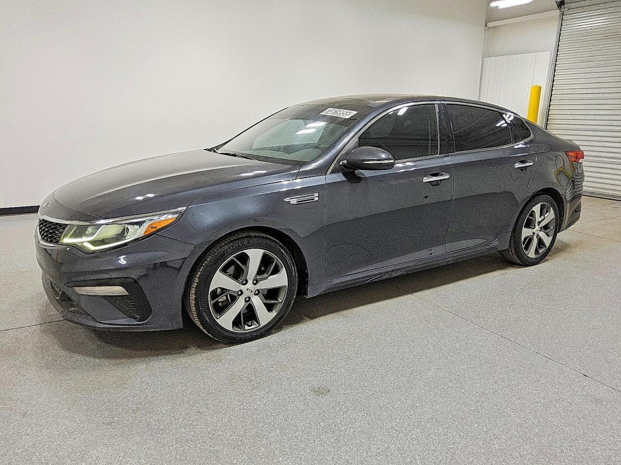 2019 KIA Optima s