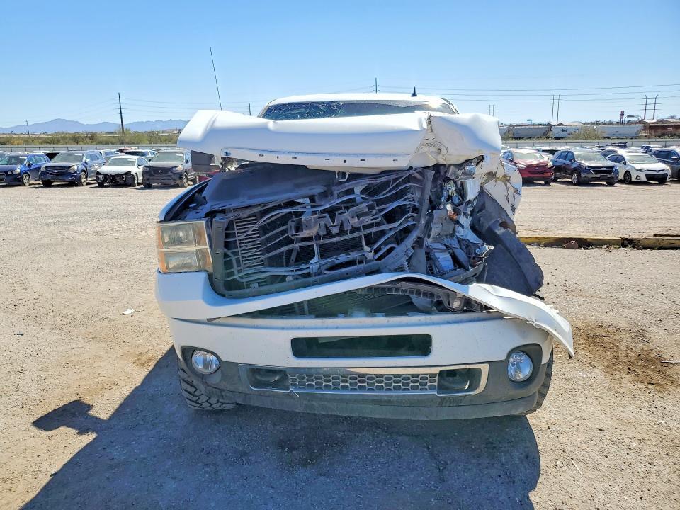 2011 GMC Sierra K2500 Denali