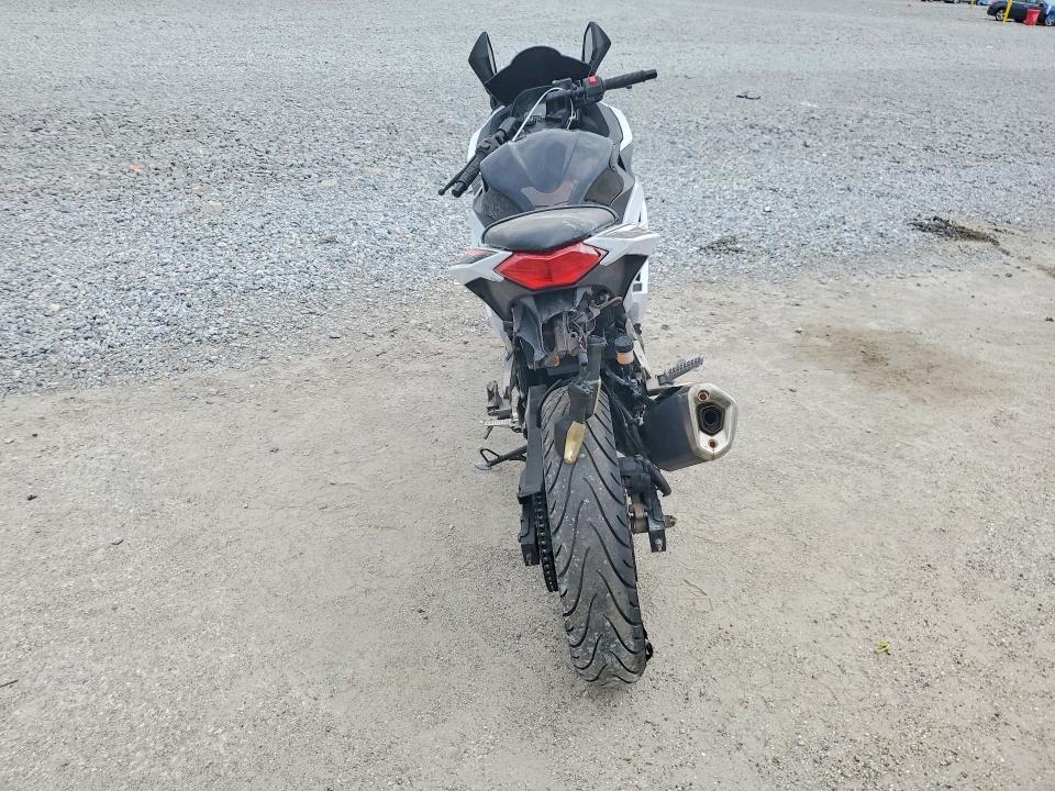 2014 Kawasaki EX300 B