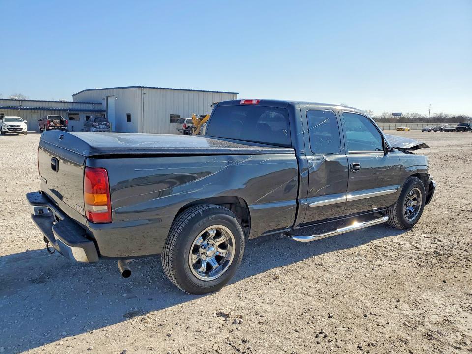 2003 GMC New Sierra C1500