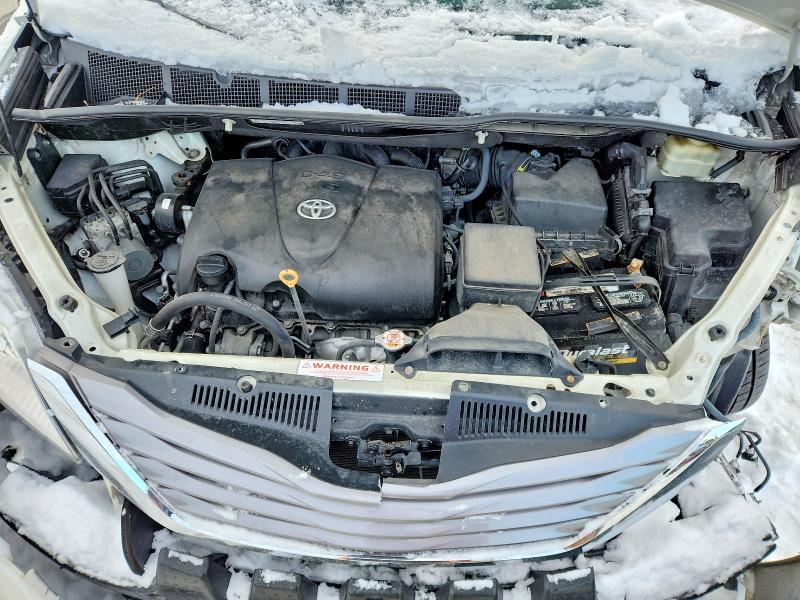 2017 Toyota Sienna xle