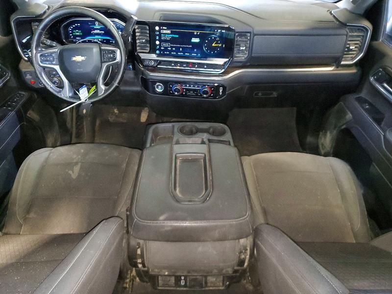 2022 Chevrolet Silverado K1500 lt