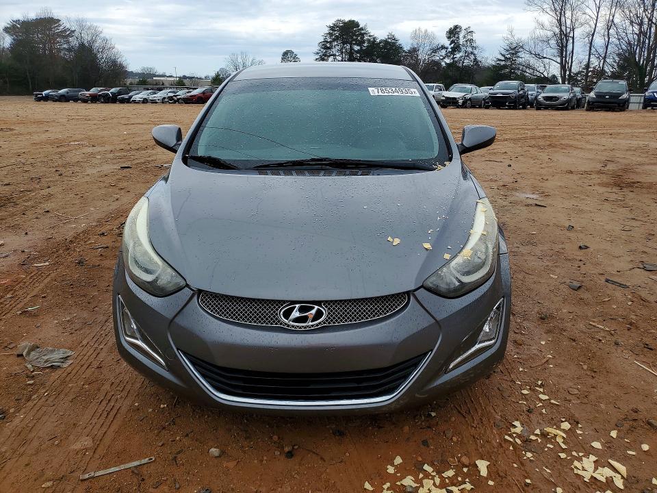 2014 Hyundai Elantra se